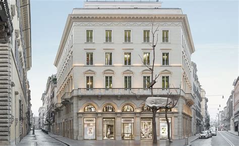 fendi mostra penone|Fendi Gifts Rome With A New Landmark By Sculptor Giuseppe .